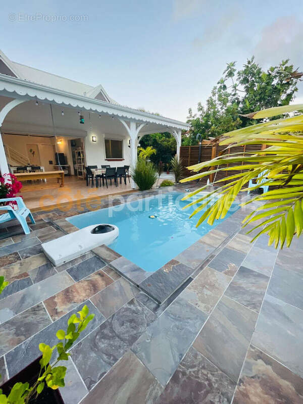 Maison à SAINT-FRANCOIS