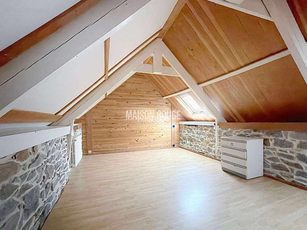 Maison atypique - Vie de plain-pied avec vue dégagée - Maison avec atelier  habitable - Langueux - photo 13
