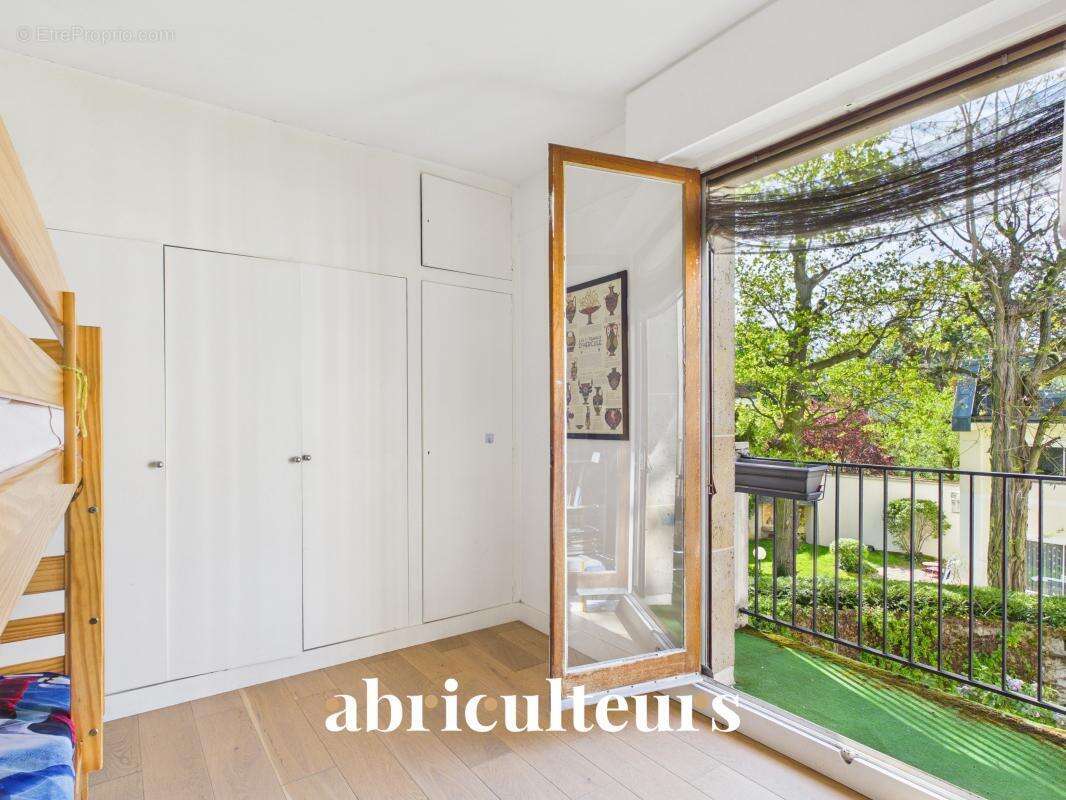 Appartement à NOGENT-SUR-MARNE