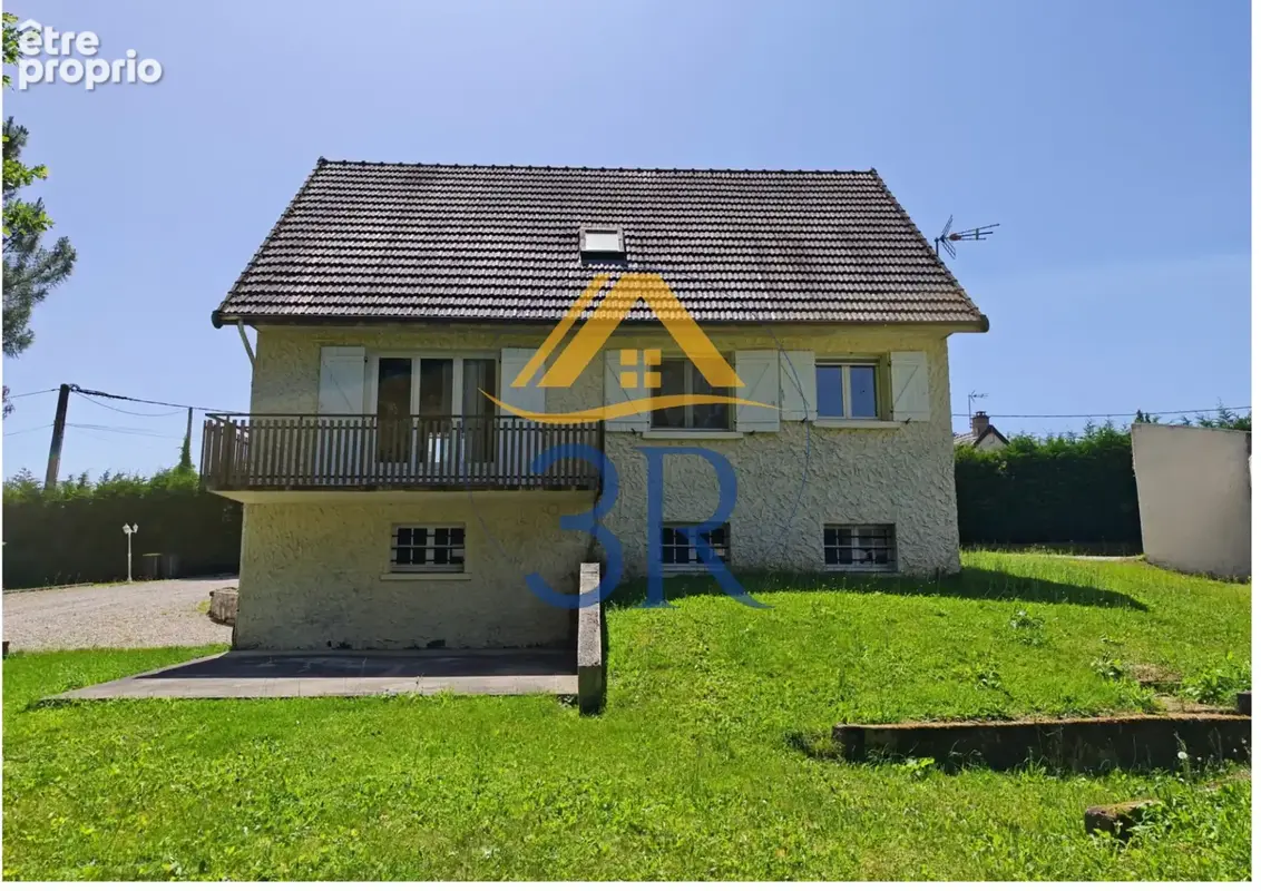 Maison à L'ABERGEMENT-SAINTE-COLOMBE