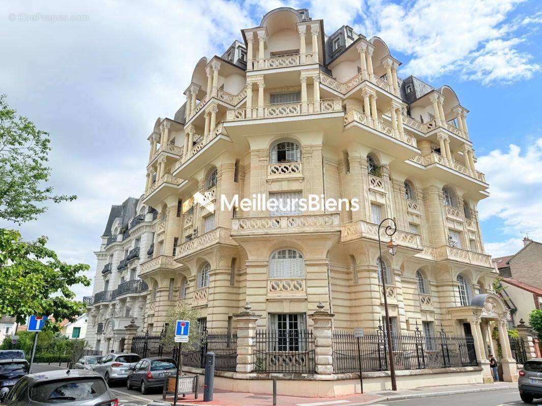 Appartement à ENGHIEN-LES-BAINS