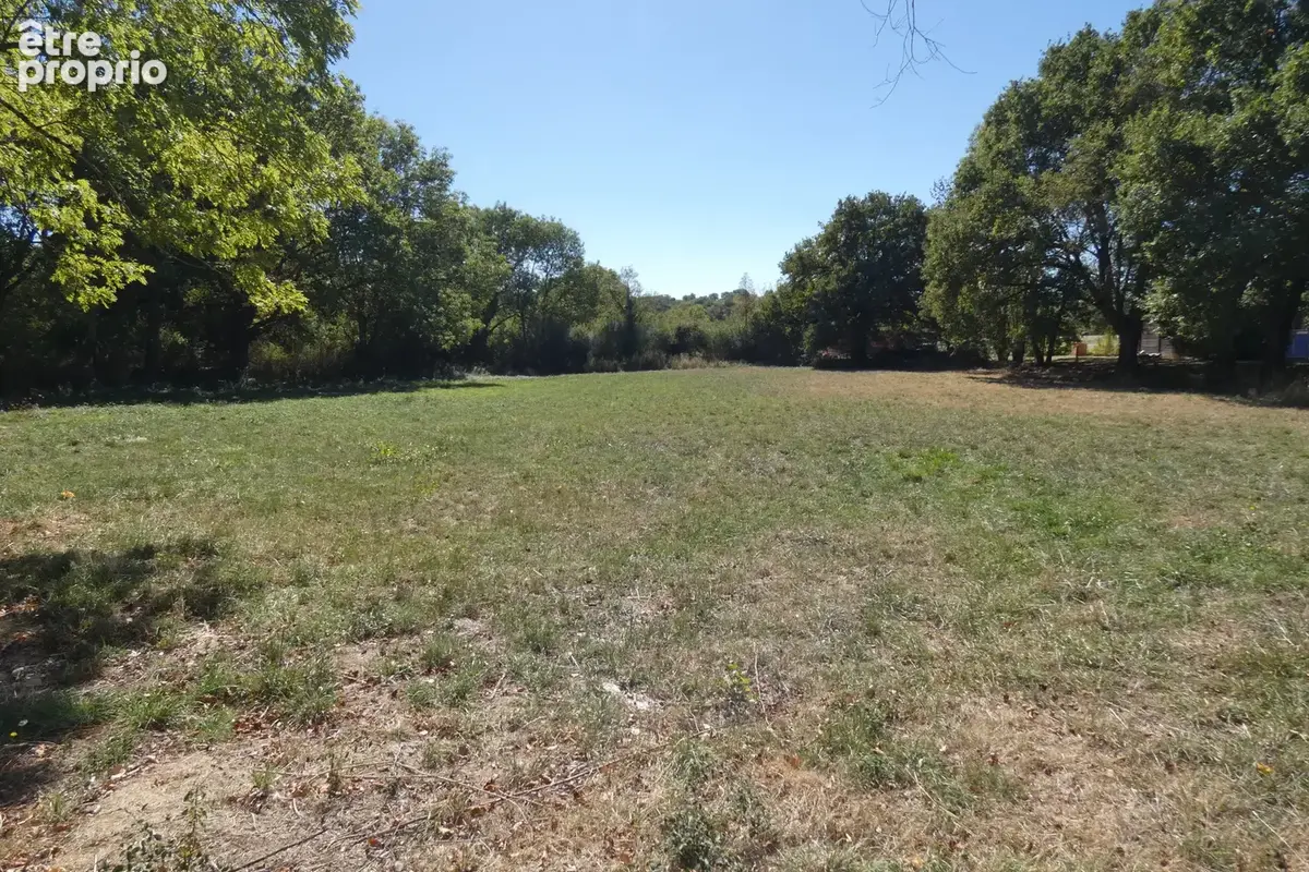 VILLEBRET Terrain de 3707 m2 dont 1835 m2 constructibles - photo 3
