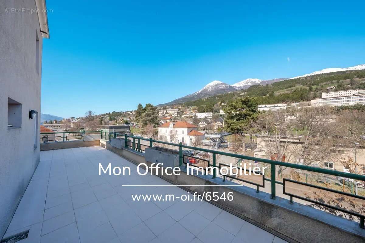 Référence : 7003-MTE. - Appartement Type 5 105m²- Centre ville - 50 m² de terrasses - photo 6