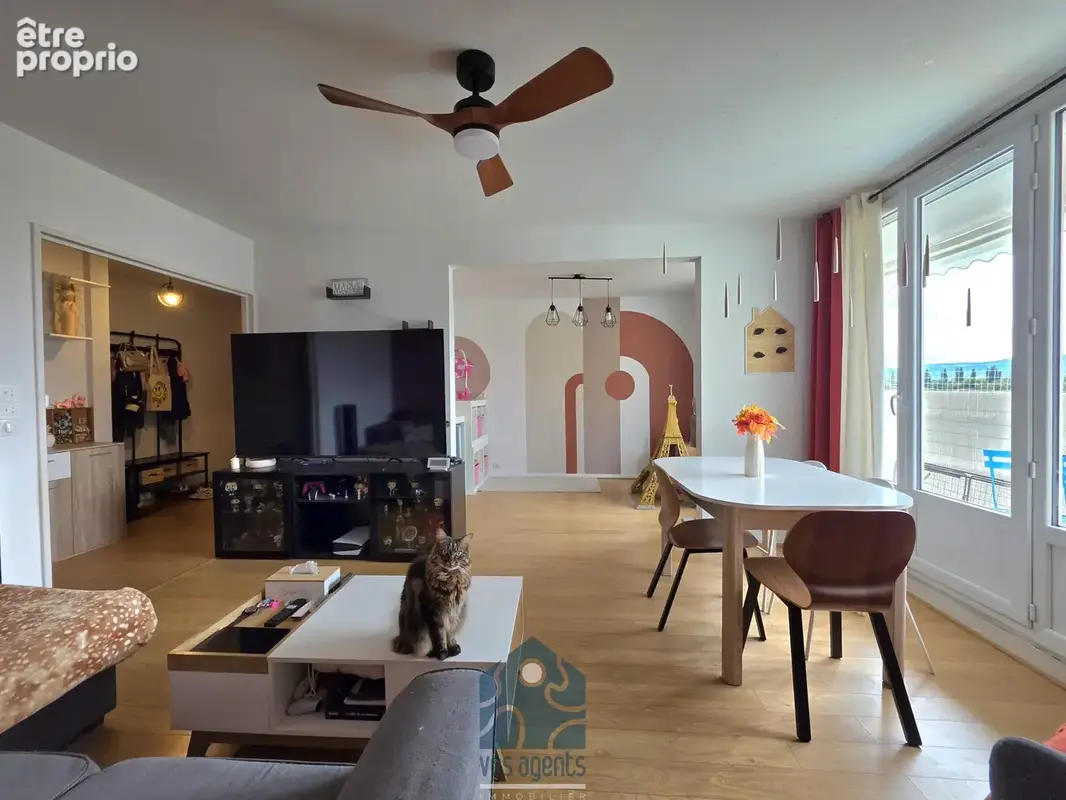 Appartement 4 pièces 3 chambres avec balcon et pmace de parking - photo 2