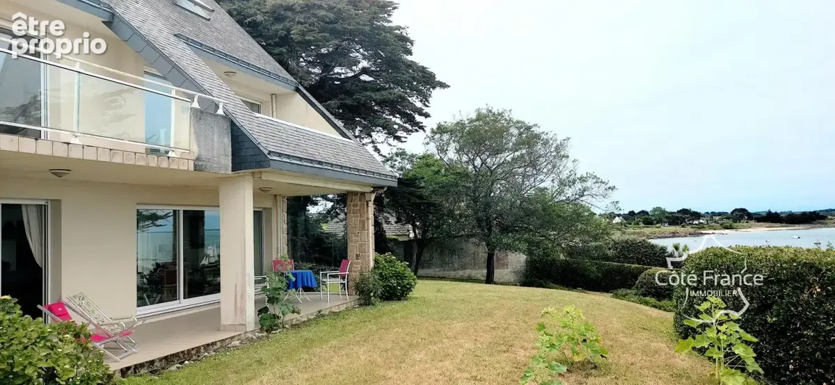 Appartement duplex exceptionnel - 170 m2 face à la mer dans - photo 3