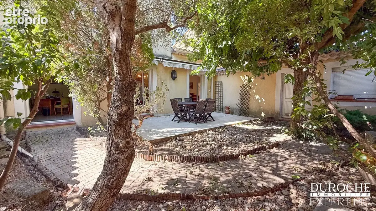 Orange proche centre ville, Maison de ville 4 chambres avec jardin, terrasse et double garage - photo 25