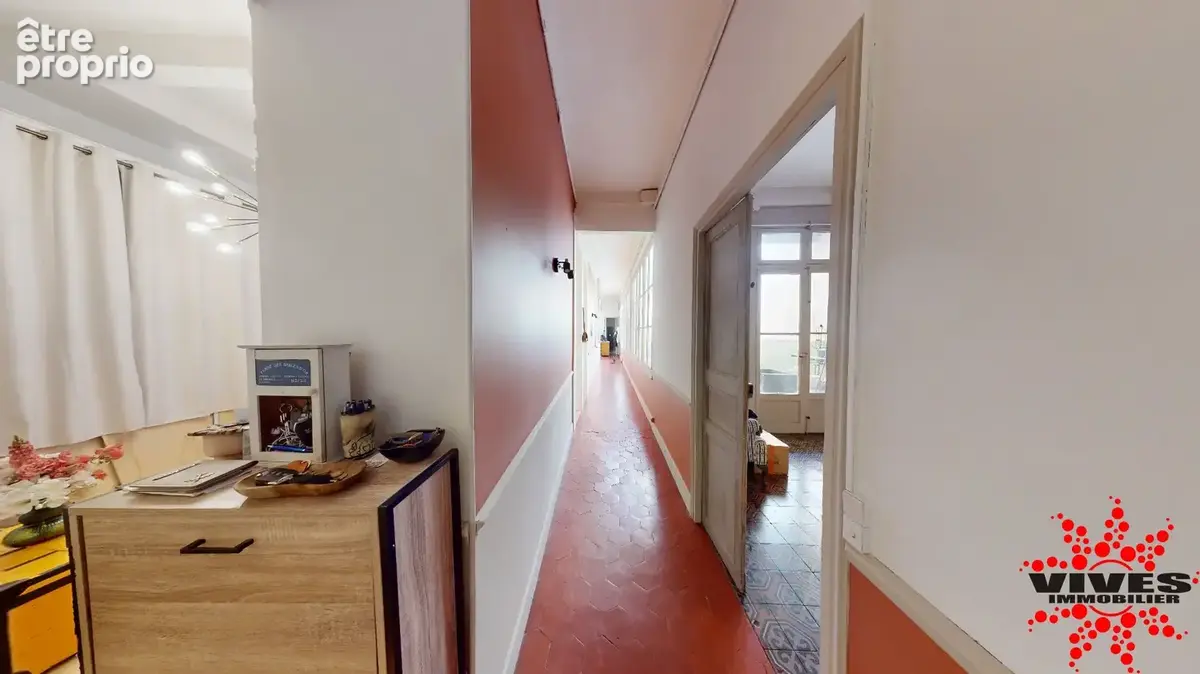 Béziers  Magnifique appartement haussmannien T5 de 207 m² avec grande terrasse ensoleillée - photo 17