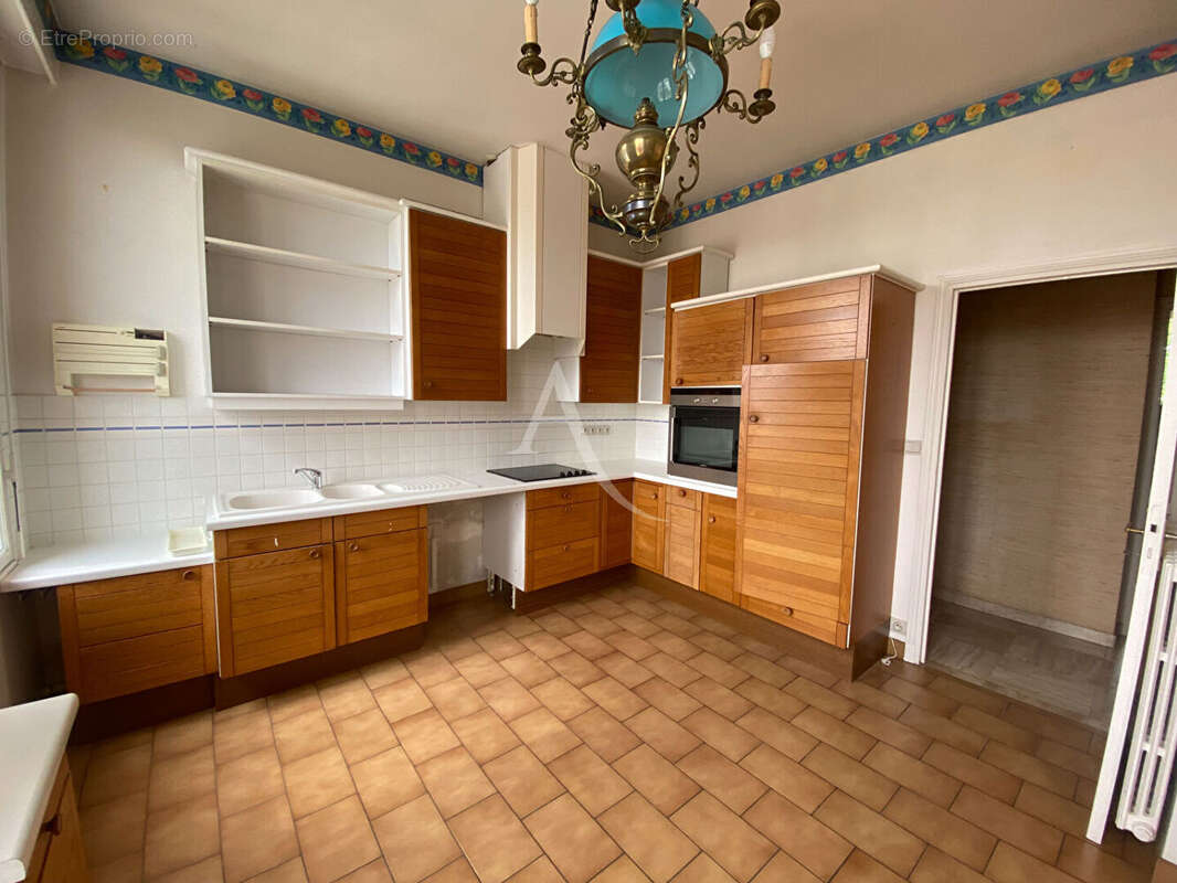 Appartement d'exception au coeur de Rochefort - 4 pièces - 139,20 m² - photo 6