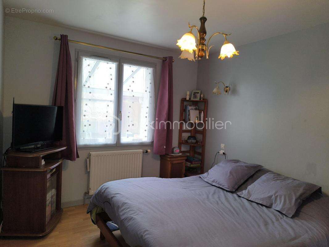 Maison à PARIGNE-L'EVEQUE