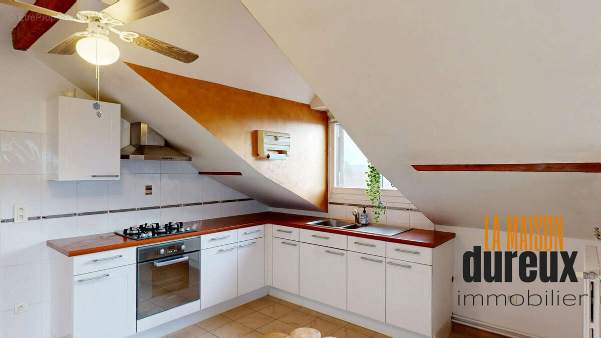 Appartement à SERRE-LES-SAPINS