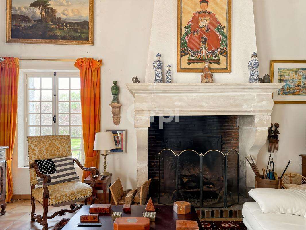 Maison à DAMVILLE