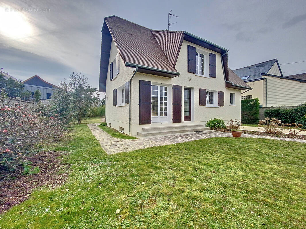 Maison à BARNEVILLE-CARTERET