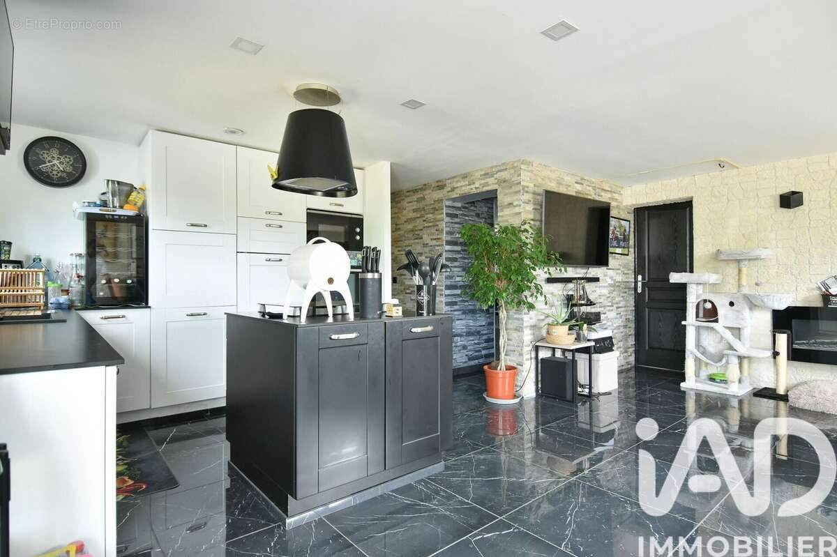 Maison 99 m² à Clarbec  - photo 4