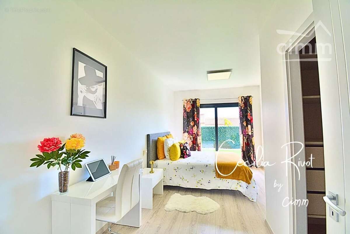 Llupia (66) villa d’exception contemporaine  avec piscine interieur - photo 11