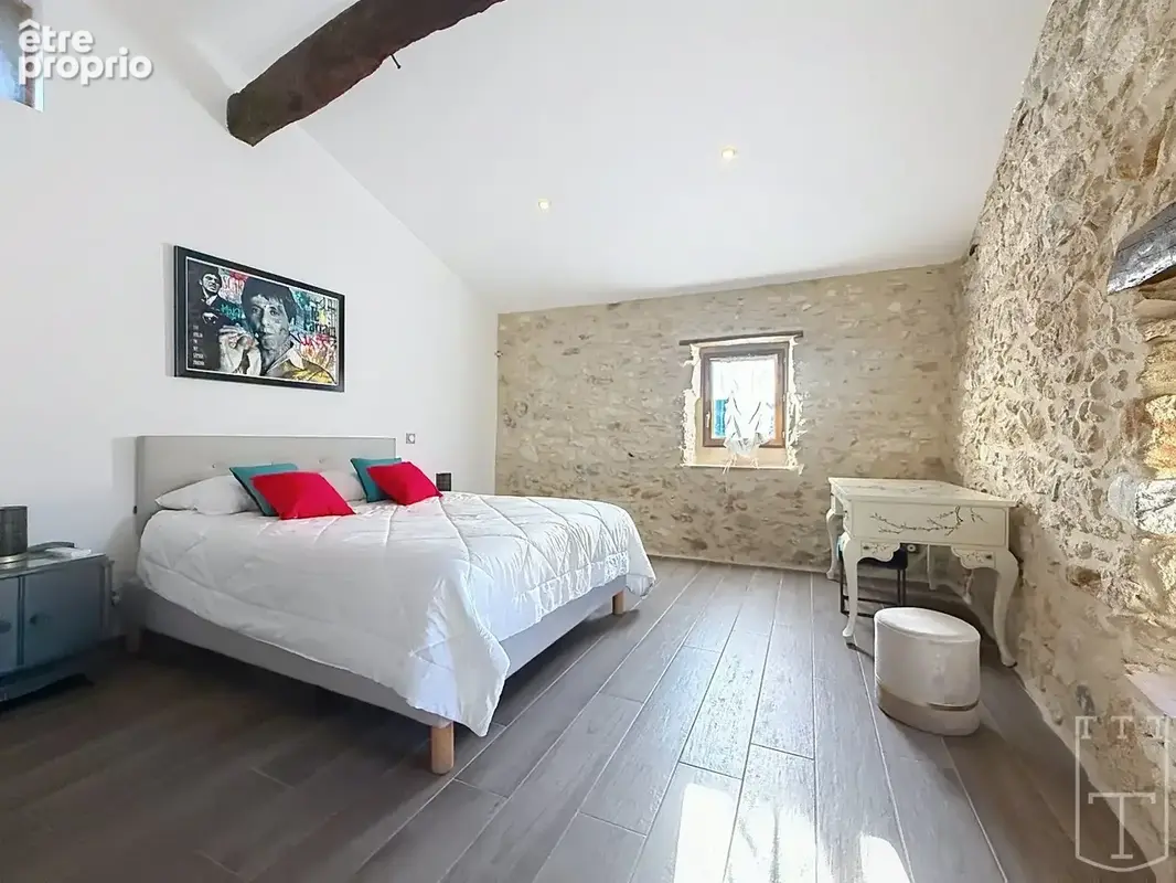 Maison de caractère au coeur du village - photo 29