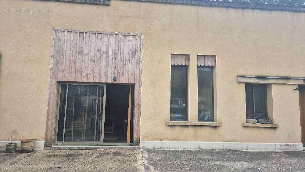 Maison à MEYRALS