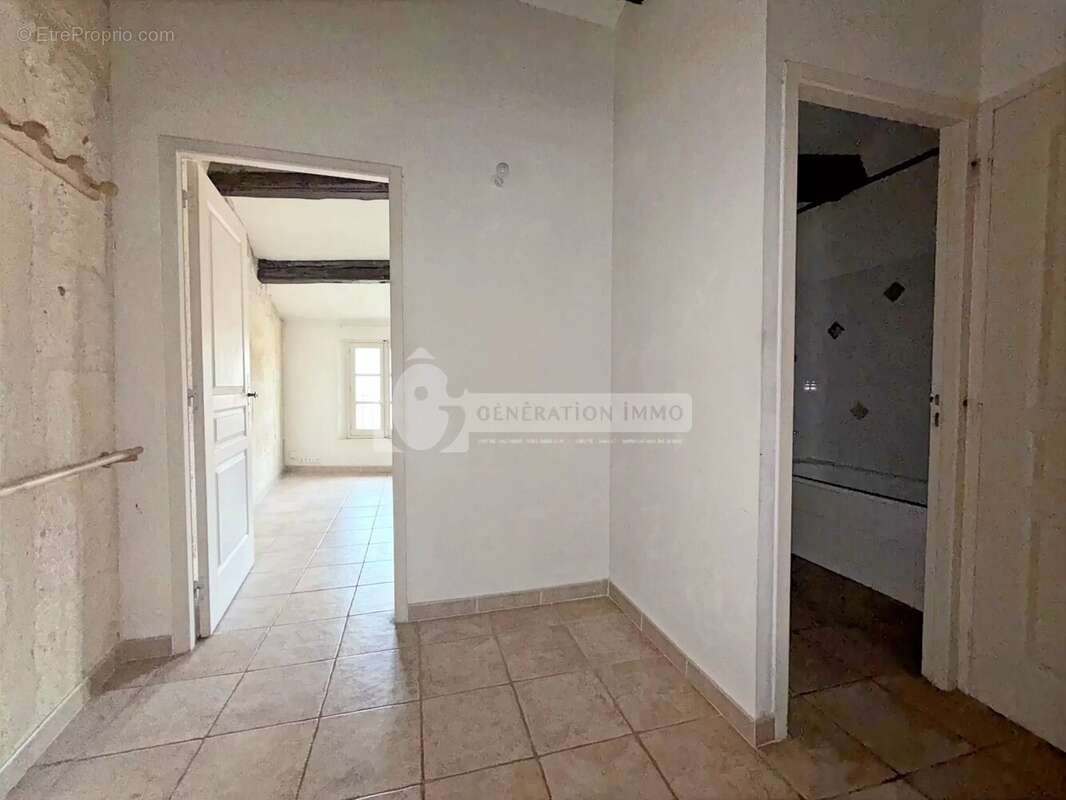 Appartement à ARLES