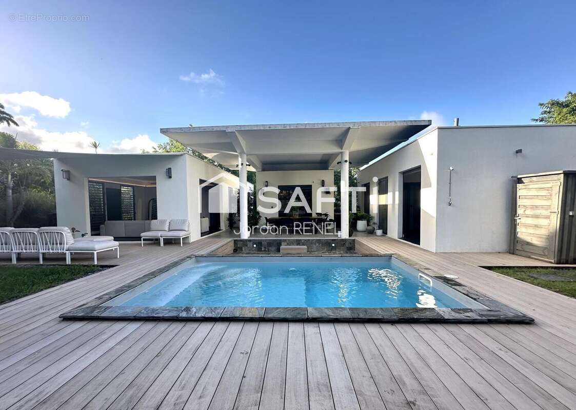 Photo 2 - Maison à SAINTE-LUCE