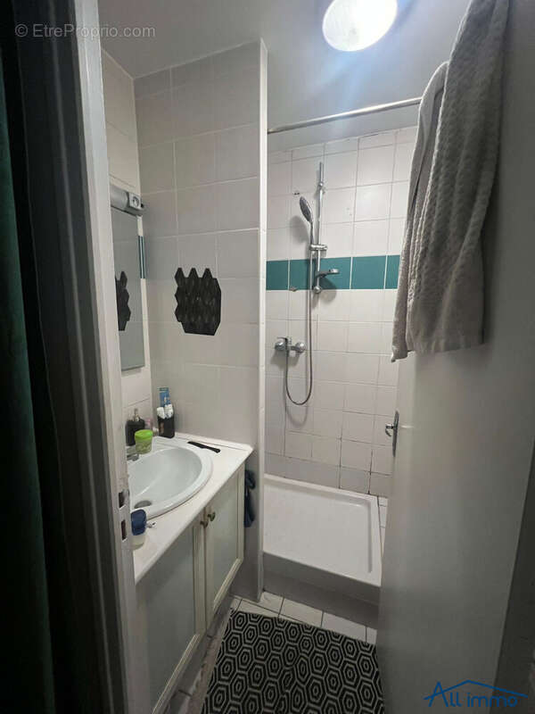 Appartement à SAINT-MAUR-DES-FOSSES