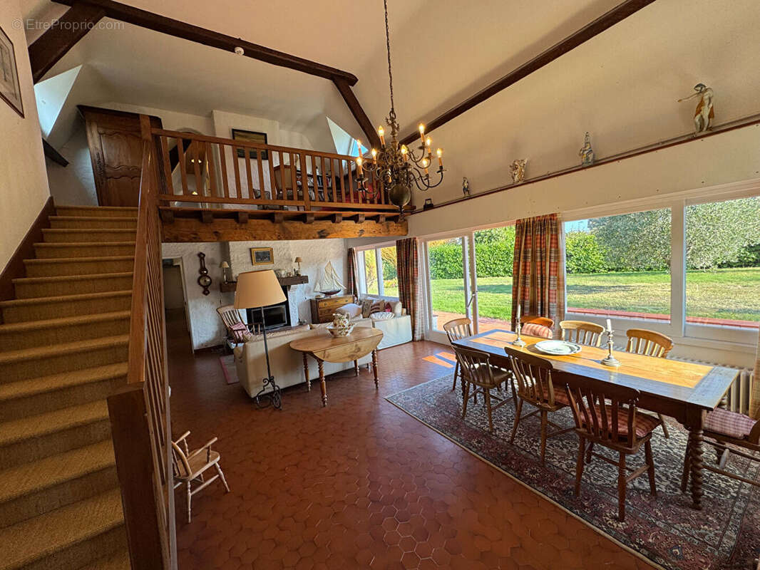 Maison à LE POULIGUEN