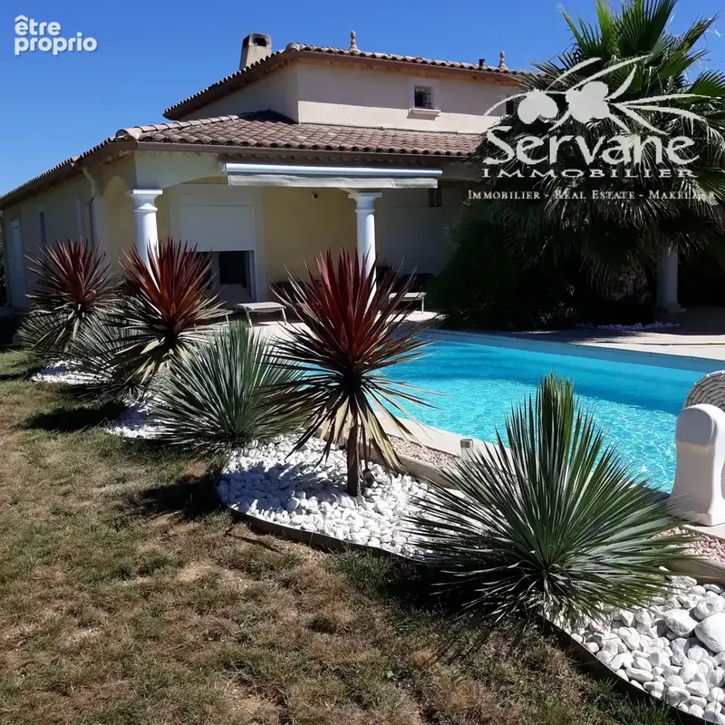 Superbe villa t5 proche village avec piscine - photo 9