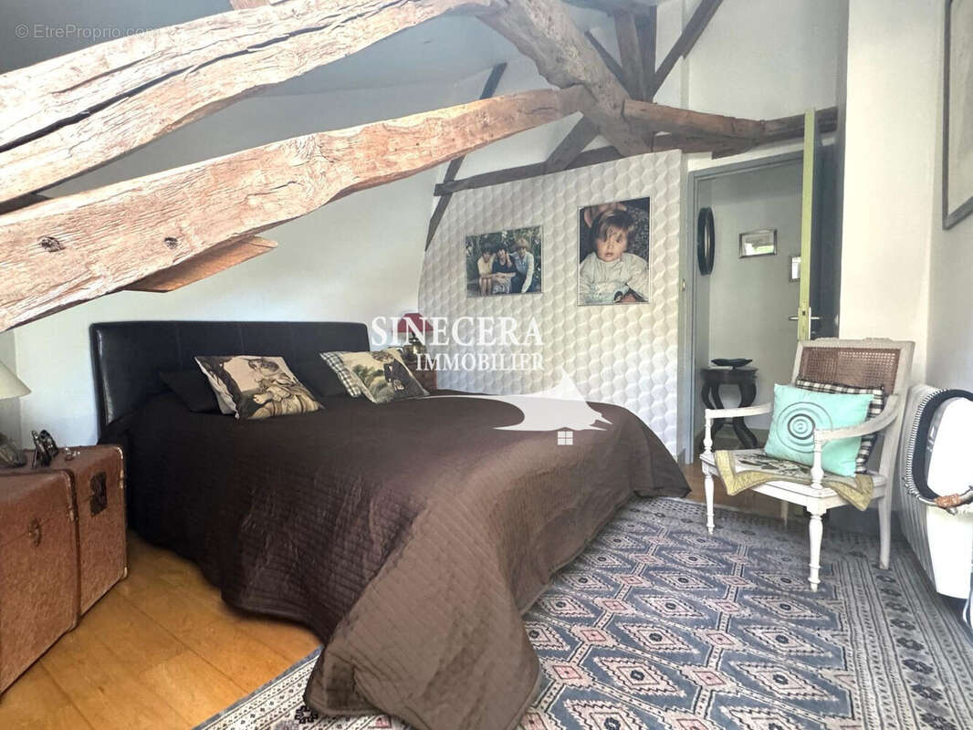 Maison 181 m² à Riberac  - photo 3