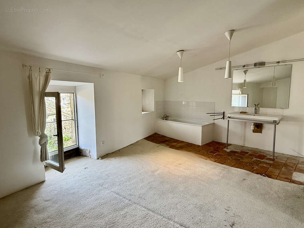 Appartement à GRIGNAN