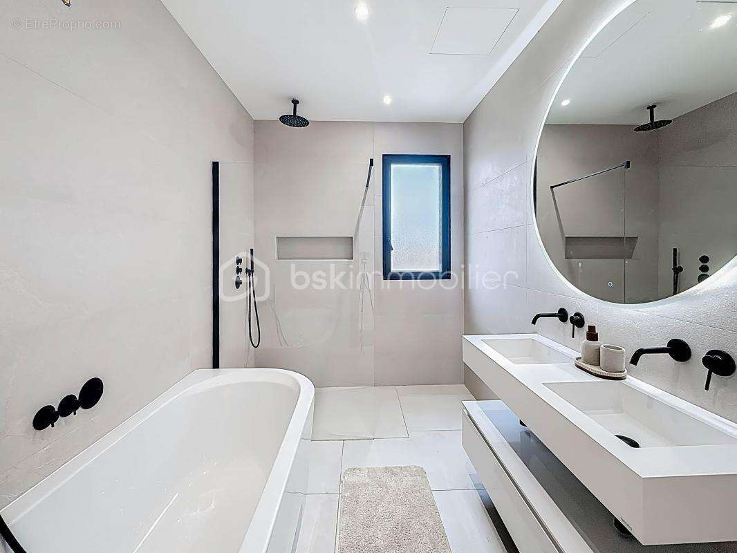 Maison à MONTARNAUD