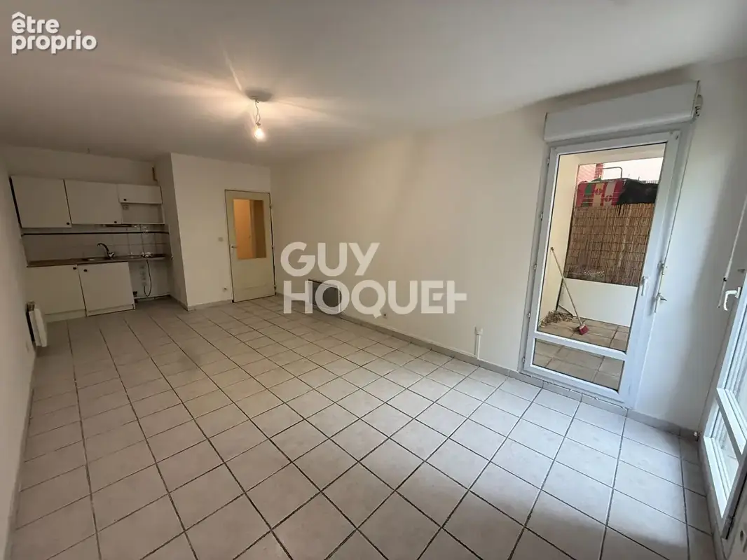 Appartement F2, 43 m² en rez-de-chaussée avec terrasse et parking, à vendre à Perpignan (66000) quartier Saint Martin - photo 2