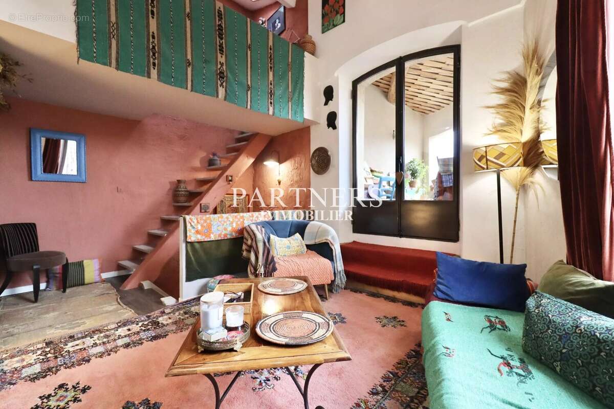 Appartement à PERTUIS