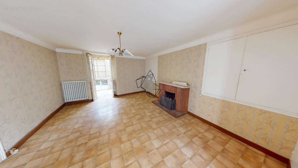 LAISSAC - 160m2 - T5 - photo 5