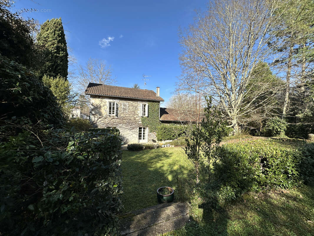 Maison à SAINT-AULAYE