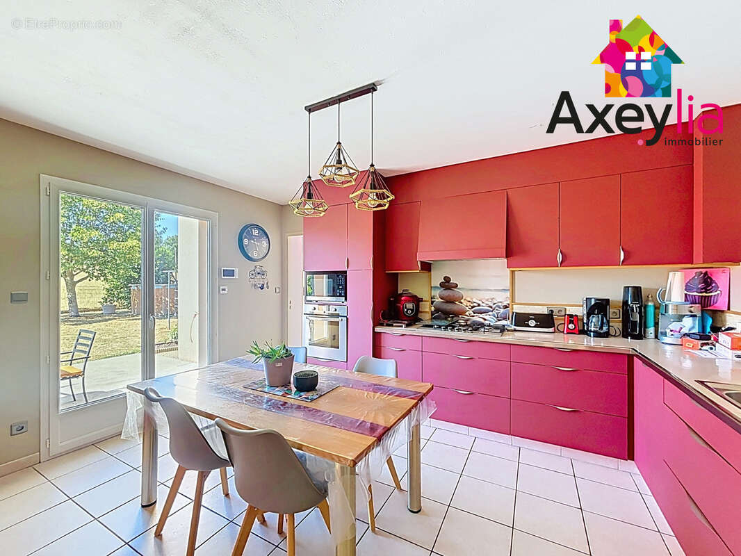 A vendre- melay- maison sur terrain de 1264 m2 - photo 3