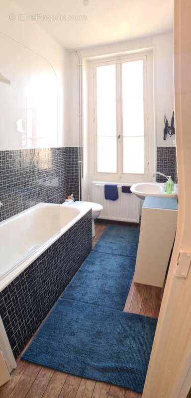 Maison à COULONGES-SUR-L&#039;AUTIZE