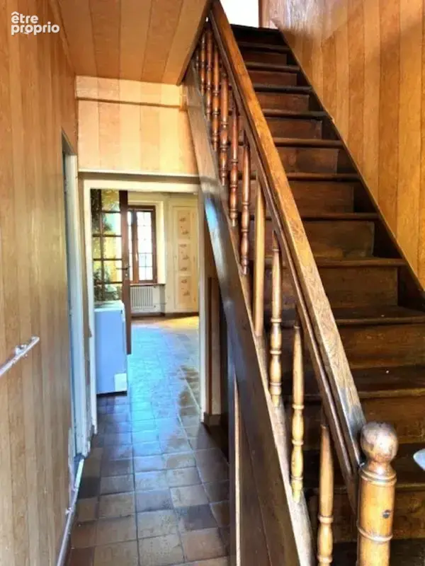 Grande maison de famille avec dépendances - photo 9