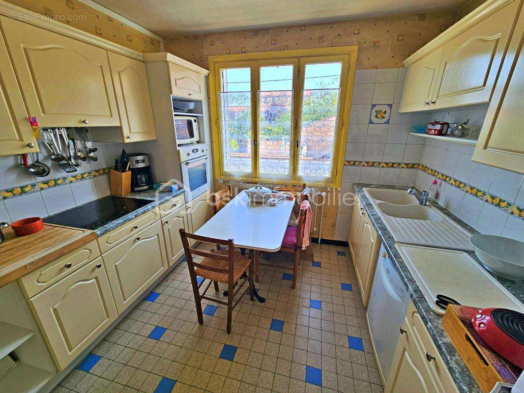 Maison à RIORGES