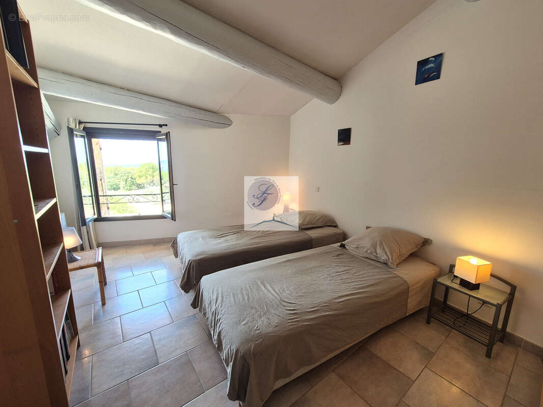 Bedoin, Mas 175m2 - 5 pièces -Terrain 3700m2, piscine - Vue exceptionnelle ! - photo 24