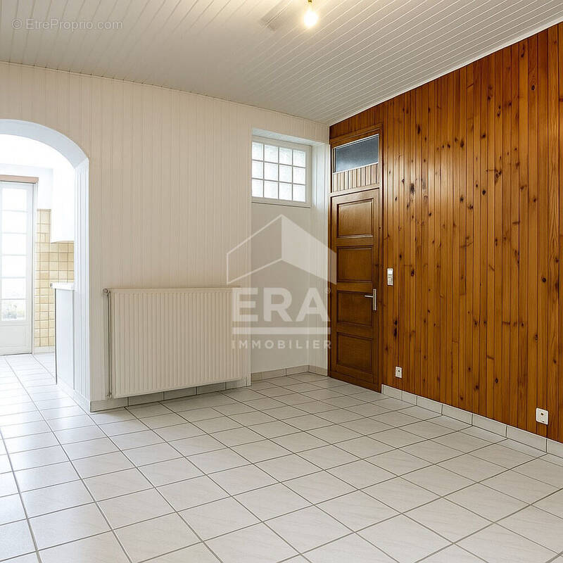 Maison à SAINT-MARTIN-BOULOGNE