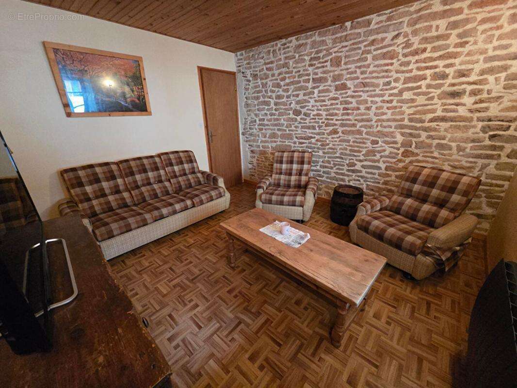 Maison à SANCEY-LE-GRAND