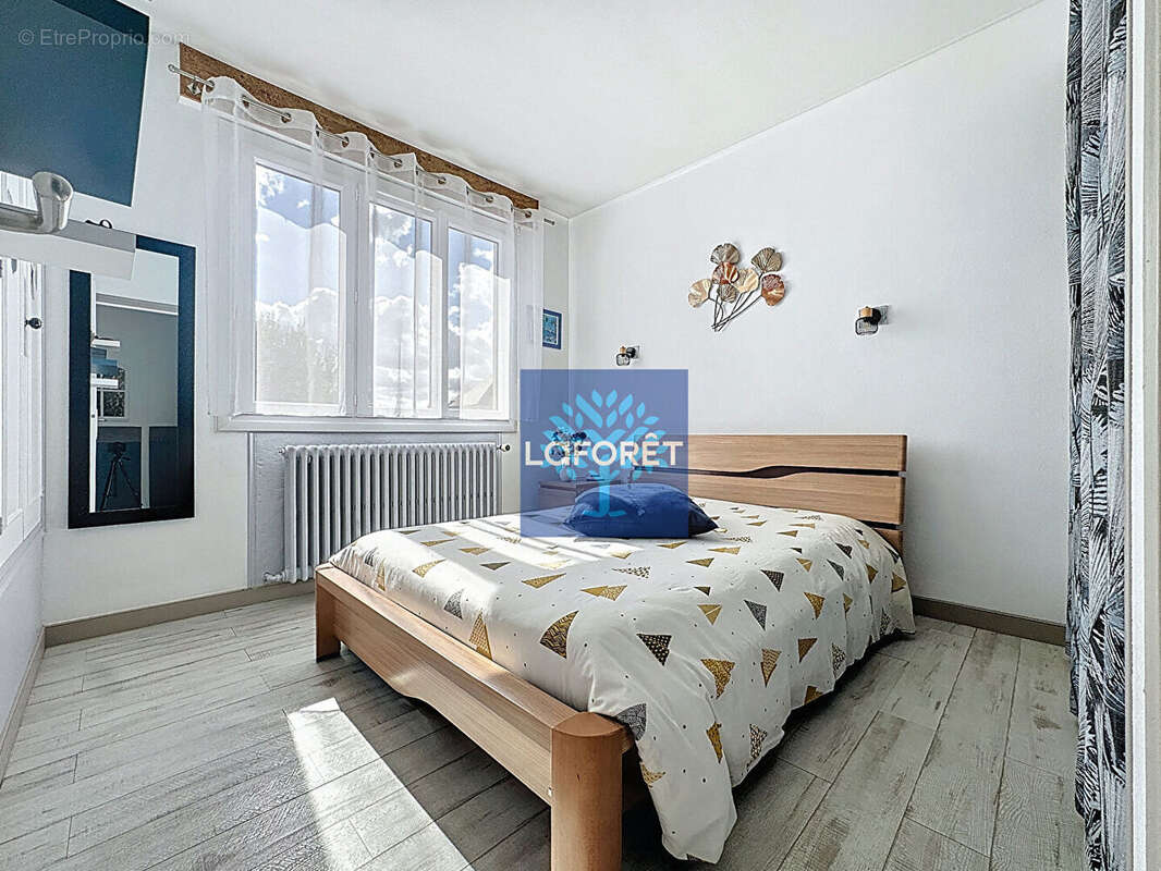 Maison à CHILLY-MAZARIN