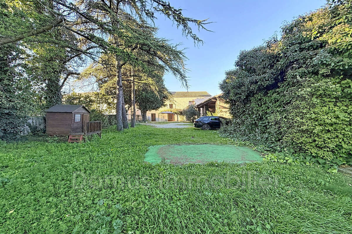 Maison à SAINT-SATURNIN-LES-AVIGNON