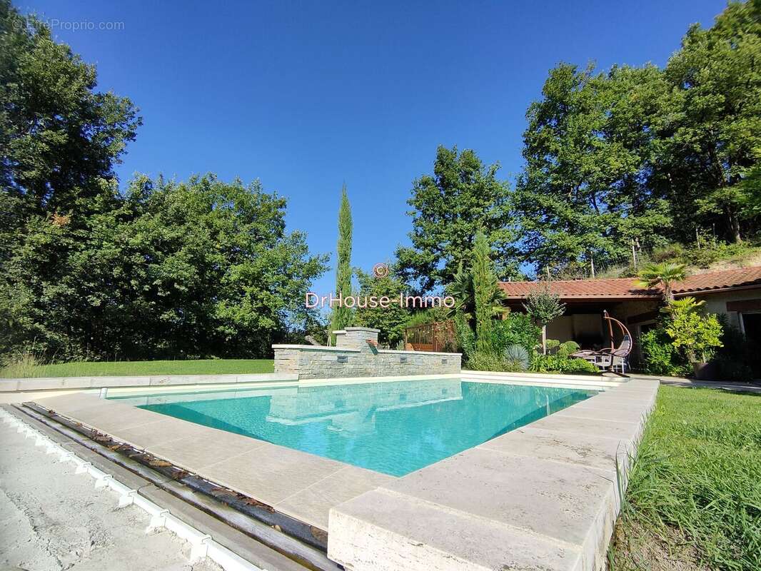 Maison à SAINT-VERAND