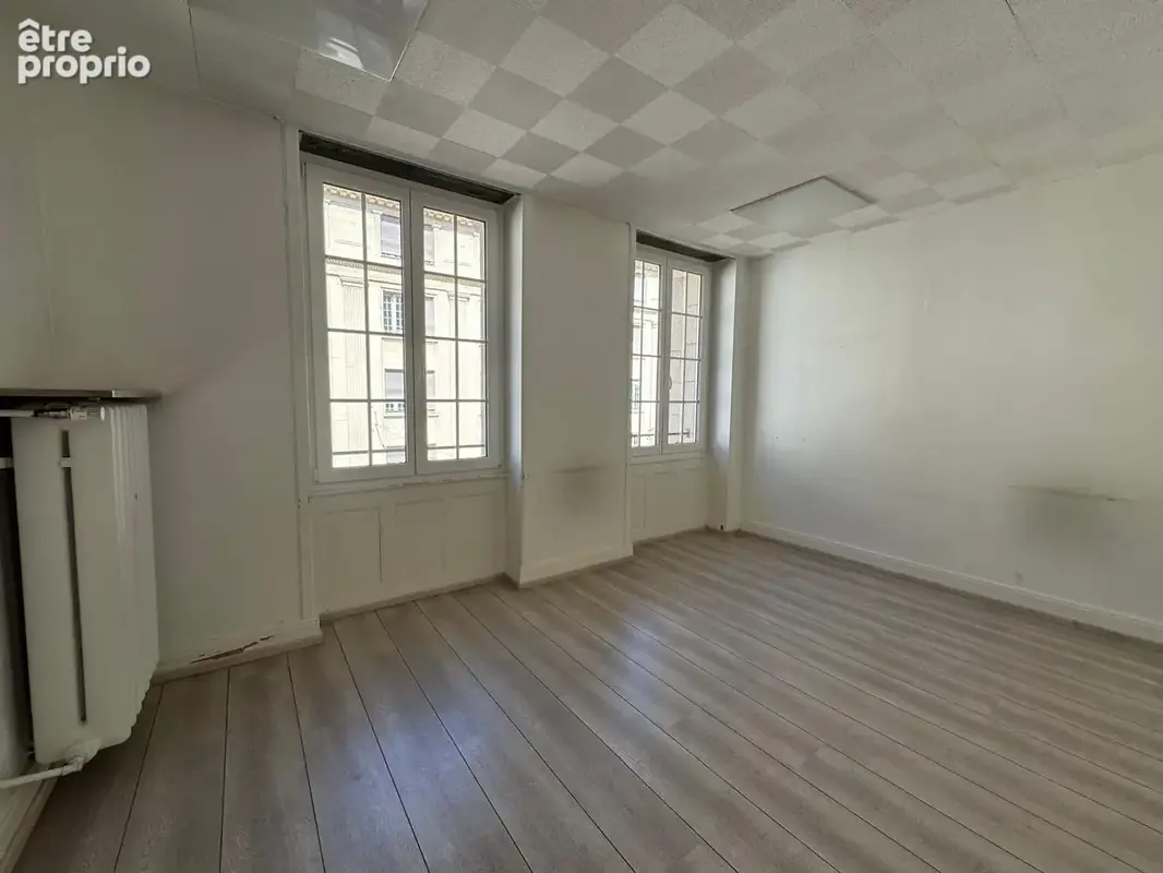 À VENDRE   Locaux professionnels de 196,69 m2 avec ascenseur, situé en plein coeur du centre-ville de Strasbou - photo 8