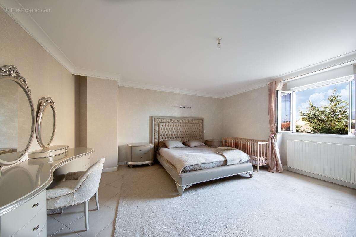 Maison à VILLEMOMBLE