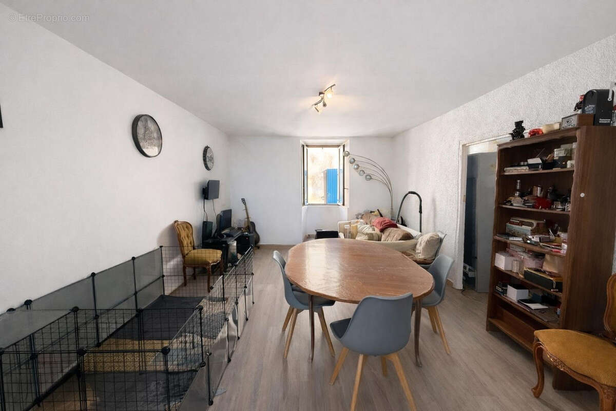 Appartement à CHATEAUNEUF-DU-RHONE