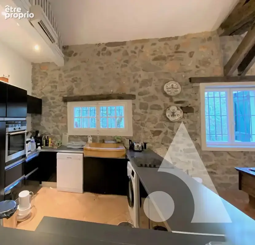 Bastide en pierre sur 1 hectare avec rivière, un lieu unique proche callas - photo 6