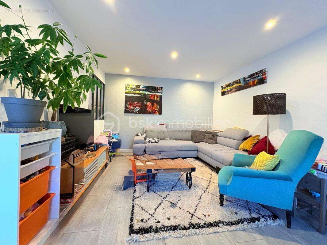 Appartement à VENCE