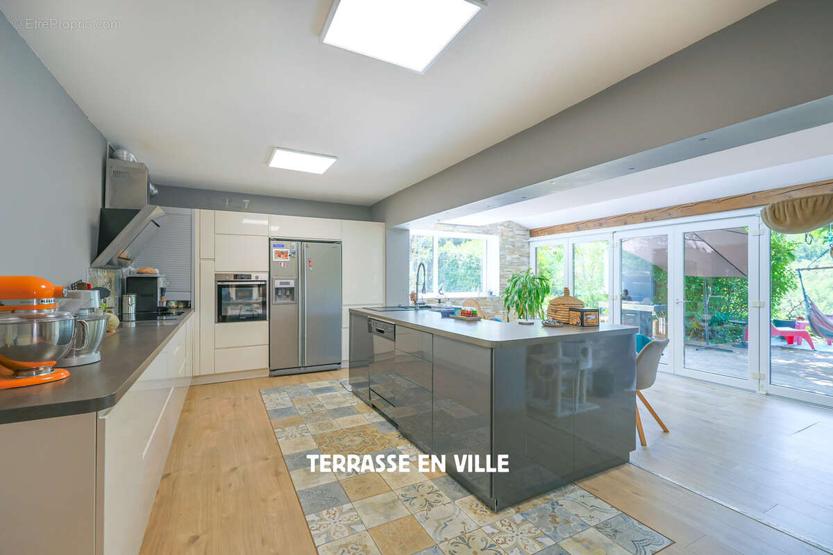 Maison à CARNOULES