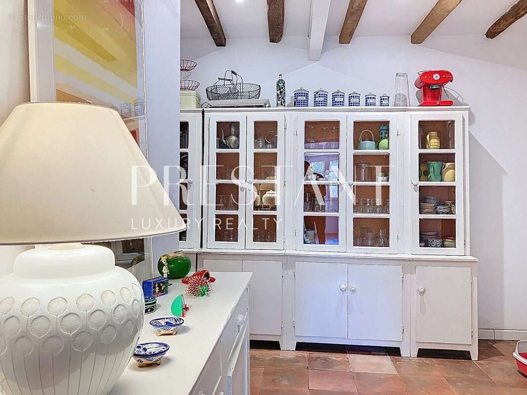 Maison à SAINT-LAURENT-DE-GOSSE