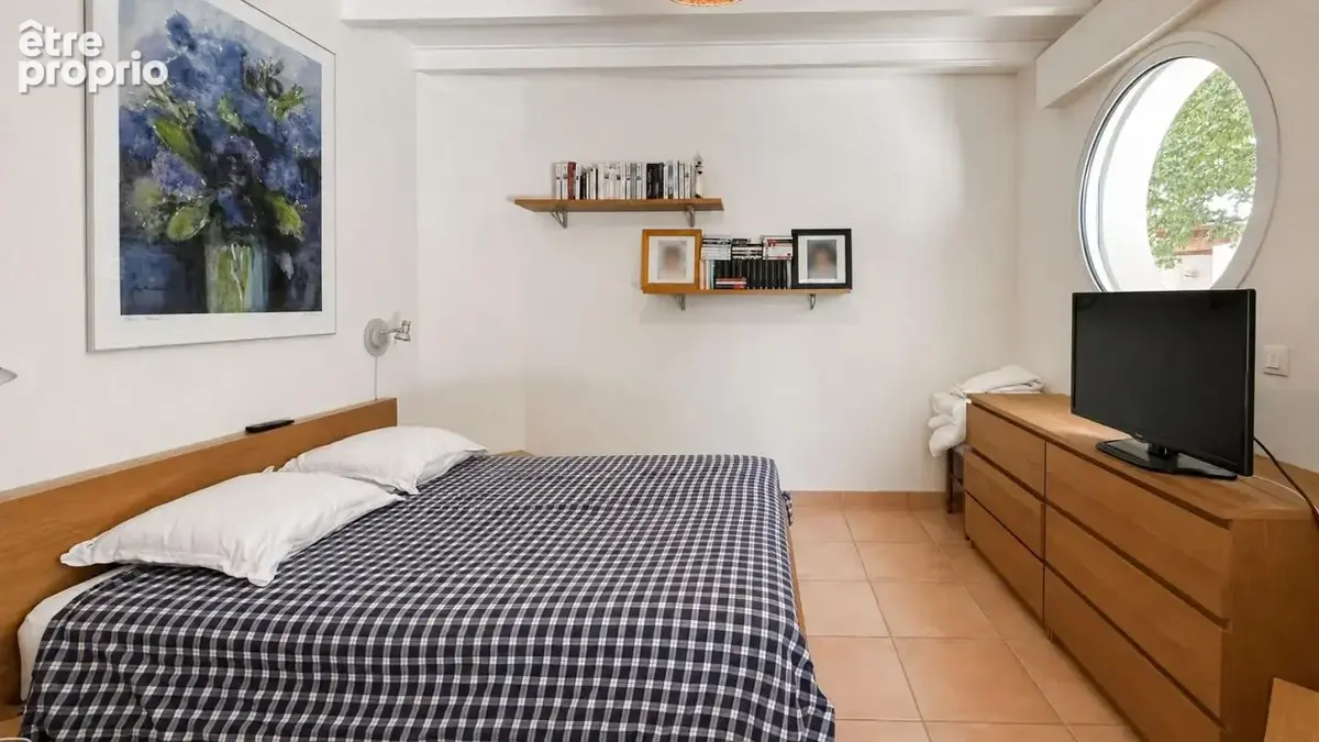 Montélier – maison d’architecte de 202 m² – piscine – parc boisé de 5 266 m² - photo 7